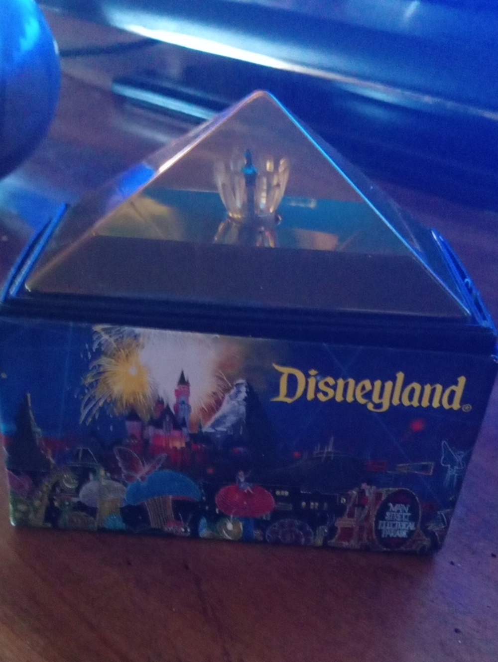Disney Main Street Electrical Parade 1996 Light Bulb